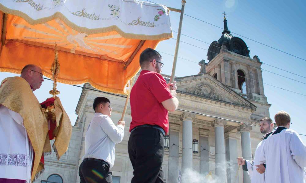 What Is A Eucharistic Procession? | Faith Magazine