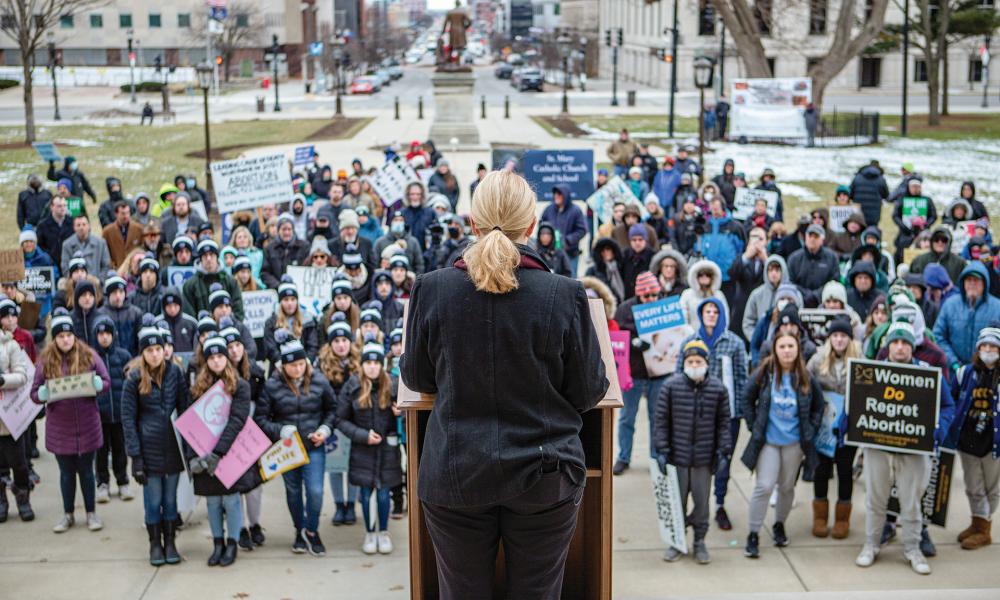 Diocese of Lansing Catholics March for Life in Lansing... 5