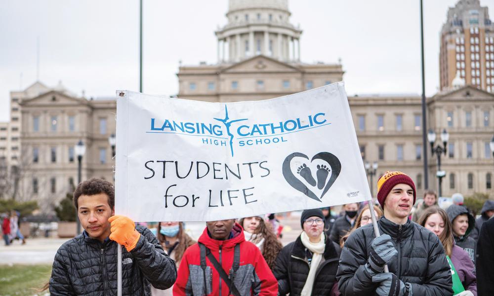 Diocese of Lansing Catholics March for Life in Lansing... 3
