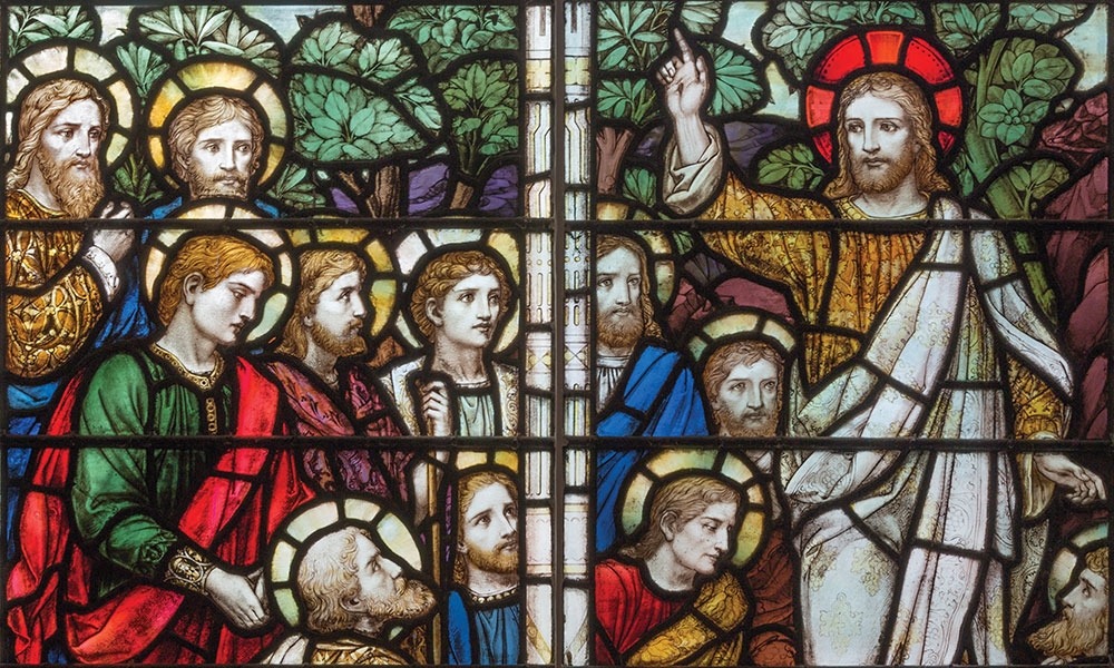 Stained glass of Jesus preaching to the Apostles