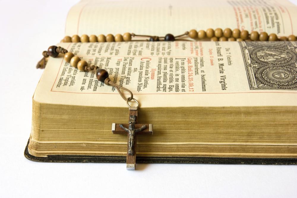 Priests and lay ministers who inspire